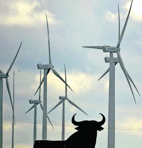 Una instalación de turbinas eólicas en el término burgalés de Monasterio de Rodillo. 