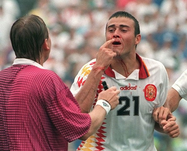 Chorretones de sangre tabique abajo: Luis Enrique, icono del Mundial 94.