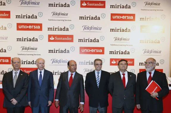 Joaquim Clotet, José Narro, Emilio Botín, César Alierta, Manuel López y Jaume Pagés, ayer, en Río de Janeiro. 