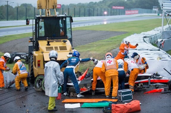 La Fórmula 1 contiene el aliento por Jules Bianchi