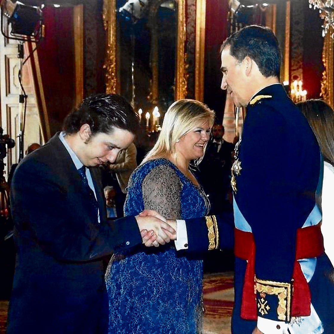 Francisco Nicolás Gómez fue uno de los 2.000 invitados al primer besamanos de Felipe VI y doña Letizia