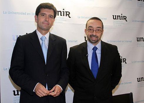 «Hay que despojarse de  la idea de que uno es el profesor y otro el alumno»