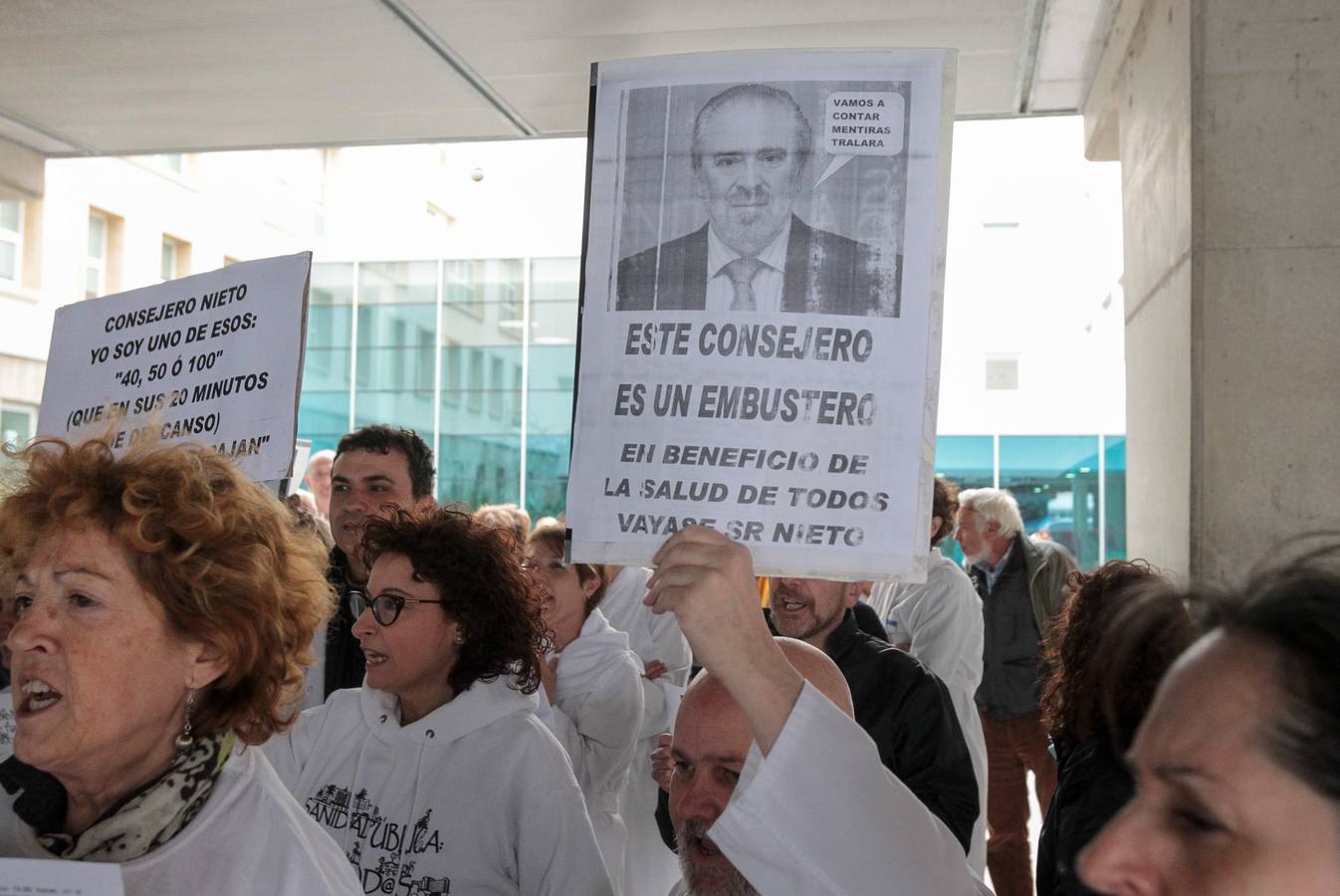 Instantánea que recoge una protesta de los trabajadores del San Pedro. 