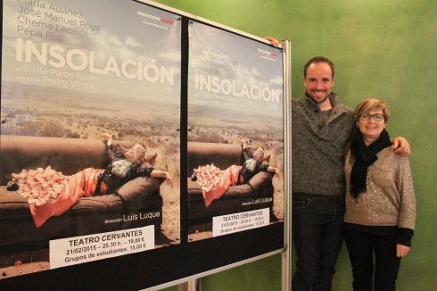 El actor Chema León y la edil de Cultura, Juani Hernández. :: e.p.