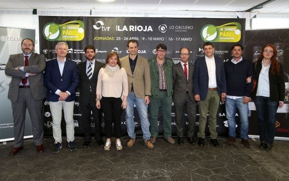 Organizadores y patrocinadores, durante la presentación celebrada ayer. :: Juan Marín