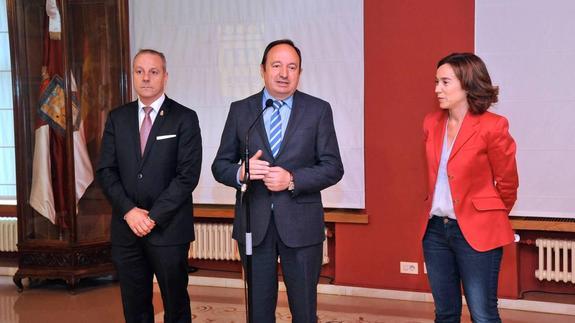 Acto de presentación del partido internaciona,. 