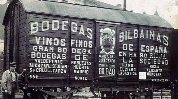 La imagen de un vagón de Bodegas Bilbaínas.