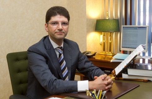 «El expediente lo sigue realizando el Registro Civil pero ahora puede casar el notario»