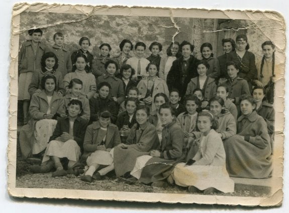 Alumnas de la congregación Mariana. 