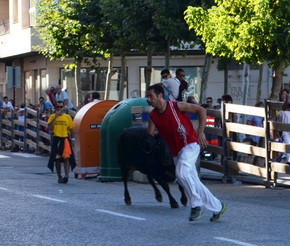 MIguel era un habitual en los encierros calagurritanos. :: I. Á.