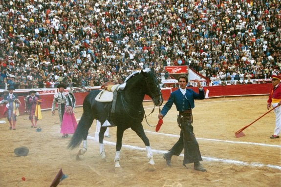 La despedida de 'Cagancho' de La México fue sencillamente inolvidable. :: juan andrés hermoso