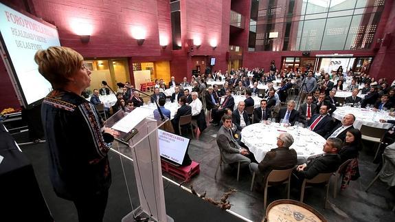 Intervención de la consejera en el foro. 