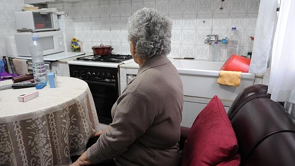 12.700 mayores de 65 años viven solos en La Rioja