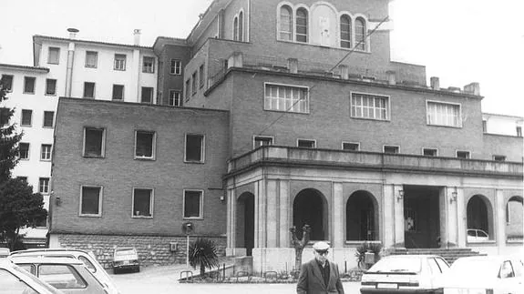 Imagen de archivo de la antigua fachada del Sanatorio San Pedro. 