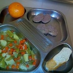 Uno de los menús escolares que sirve Serunión. 