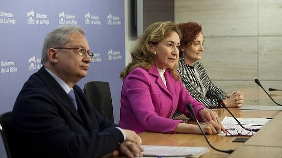 Torroba, Martín y Sacristán en la exposición de los datos. 