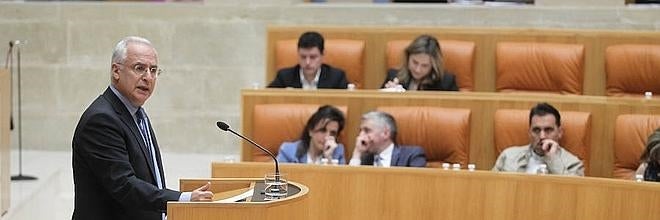 El Parlamento aboga por primar la calidad sobre el precio en los menús escolares