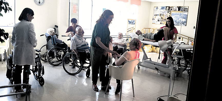 Trabajos en una residencia de ancianos. 