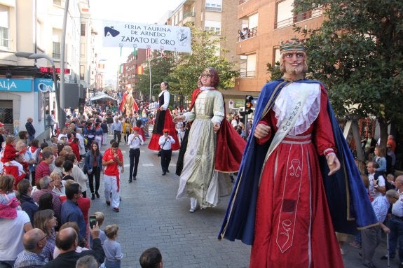 Un paseo de altas dimensiones y felices miradas