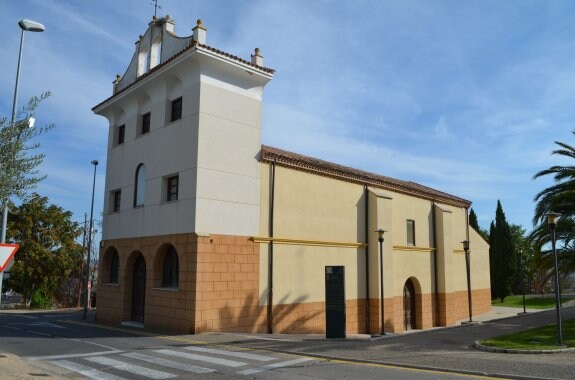 Fachada de la sala cultural de la ermita de la Concepción, en la plaza Juan de Jesús María. :: i. álvarez. 