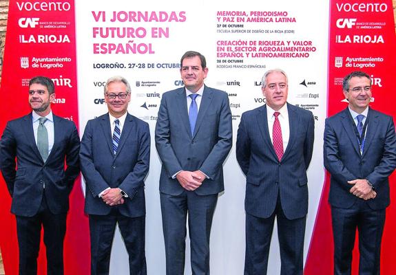 Javier Doval, Germán Ríos, Íñigo Nagore, Gustavo Ardila y Eduardo Baamonde, en la segunda jornada de FEE. 