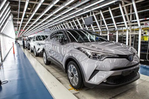 Toyota ha iniciado en Turquía la producción de su nuevo crossover. :: L.R.m.