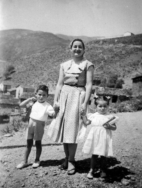 Estampa familiar en Brieva    en 1951