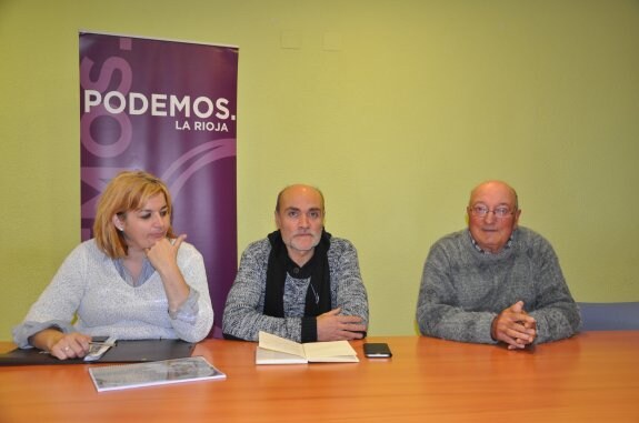 Patricia Mateos, Raúl Pérez y Gregorio Martínez. :: c.v.