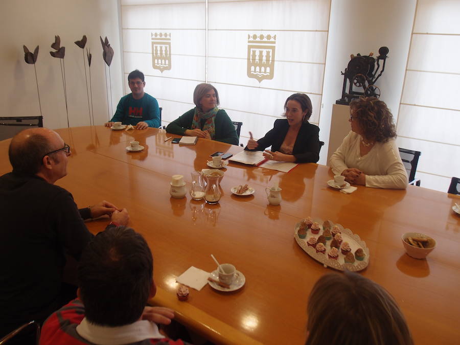 Reunión de la alcaldesa con responsables de ASPACE. 