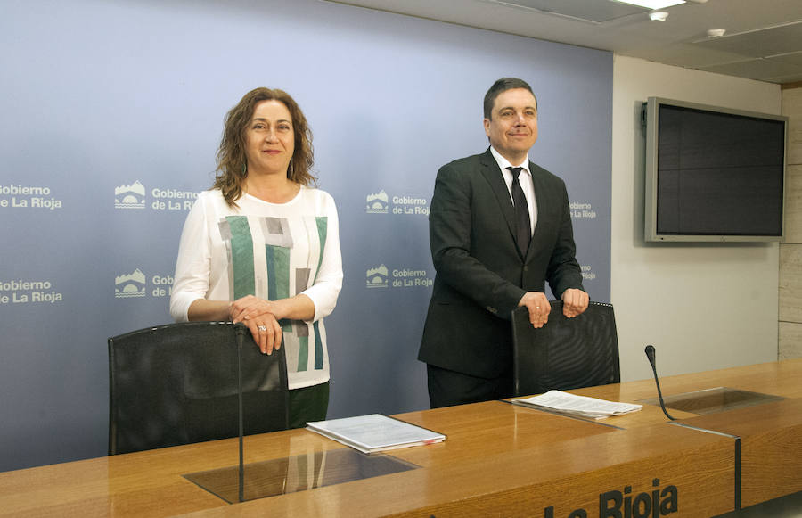 Begoña Martínez Arregui y Alberto Galiana. 