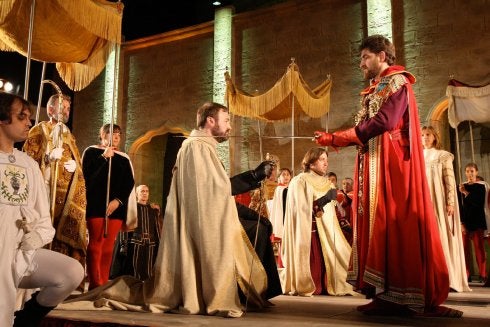 Representación teatral de 'El Reino de Nájera'. :: d. uriel. 