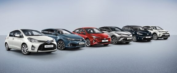 La gama híbrida de Toyota, fruto de años de investigación con nuevas tecnologías. :: L.R.M.