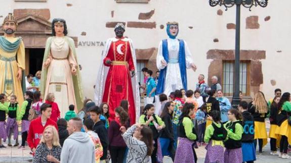 Ezcaray inicia las fiestas a la carrera