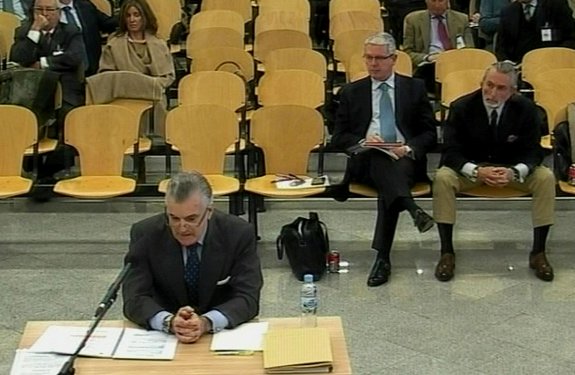 Luis Bárcenas declara como imputado en el juicio de 'Gürtel' el pasado enero en la Audiencia Nacional. :: efe