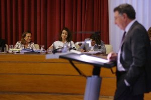 Santos y Gamarra mostraron ayer dos visiones muy diferentes sobre la situación de Logroño. ::                             JUSTO RODRÍGUEZ