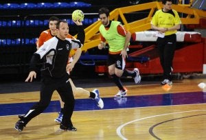 Nikola Kojic, durante el entrenamiento de ayer por la tarde. ::                             JUSTO RODRÍGUEZ