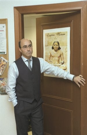 Galán, en su despacho. ::
L.R.