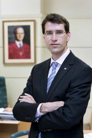 Gonzalo Capellán, nuevo consejero de Educación. ::                             L.R.