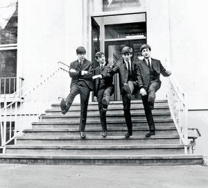 Los Beatles en las
escaleras de los estudios
de Abbey Road en 1963.
De izquierda a derecha,
Paul McCartney, Ringo
Starr, George Harrison y
John Lennon.