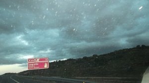 Atención a los carteles de la autopista