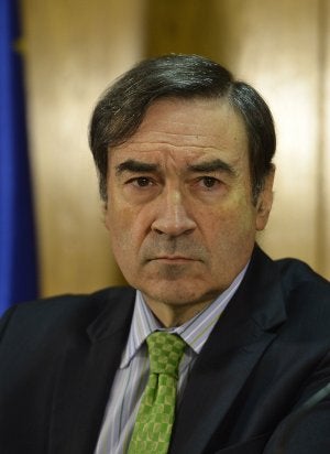 Pedro J. Ramírez. ::
L.R.