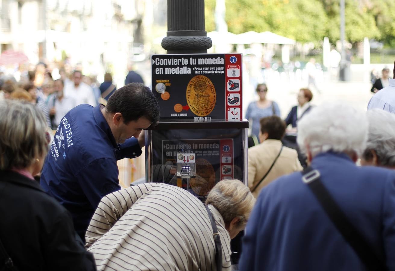 Besamanos a la Mare de Déu 2014