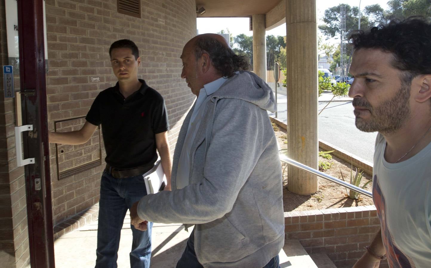 Francis Montesinos, en el juzgado de Lliria por un presunto delito de abuso de menores