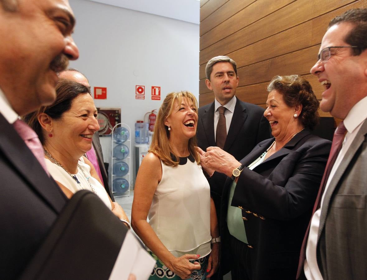 El PP aprueba en solitario y en un pleno secreto sancionar a Oltra un mes