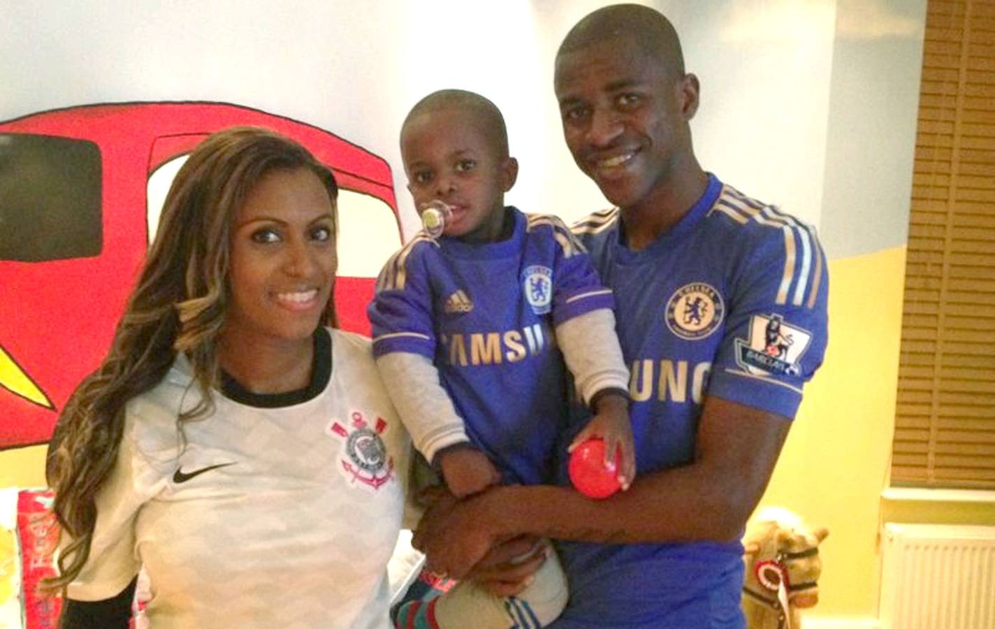 Ramires y su mujer, Islana.