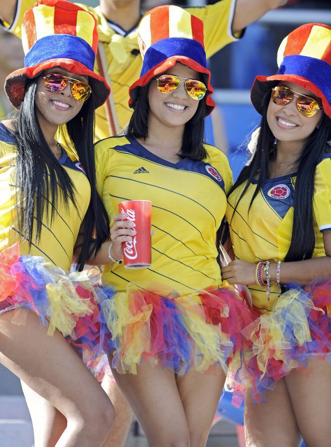 Colombianas y argentinas, las seguidoras más bellas en las gradas de Brasil