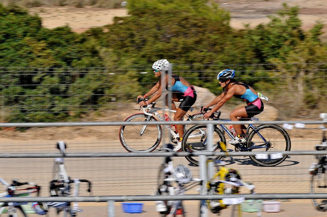 Triatlón por equipos en Bétera