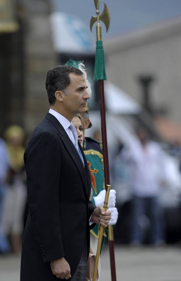 Los Reyes, en Santiago. Los reyes Felipe y Letizia asisten a la tradicional ceremonia de la ofrenda al Apóstol en Santiago de Compostela.