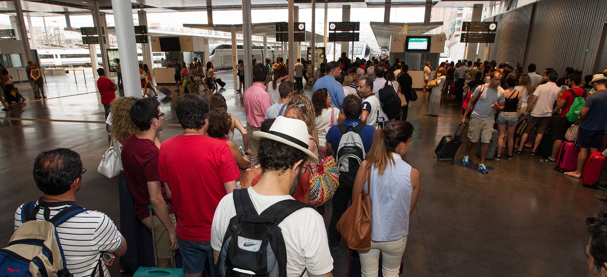 Retraso en la llegada del AVE en Alicante