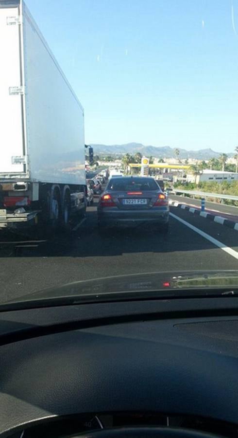 Vuelco de camión en la A7